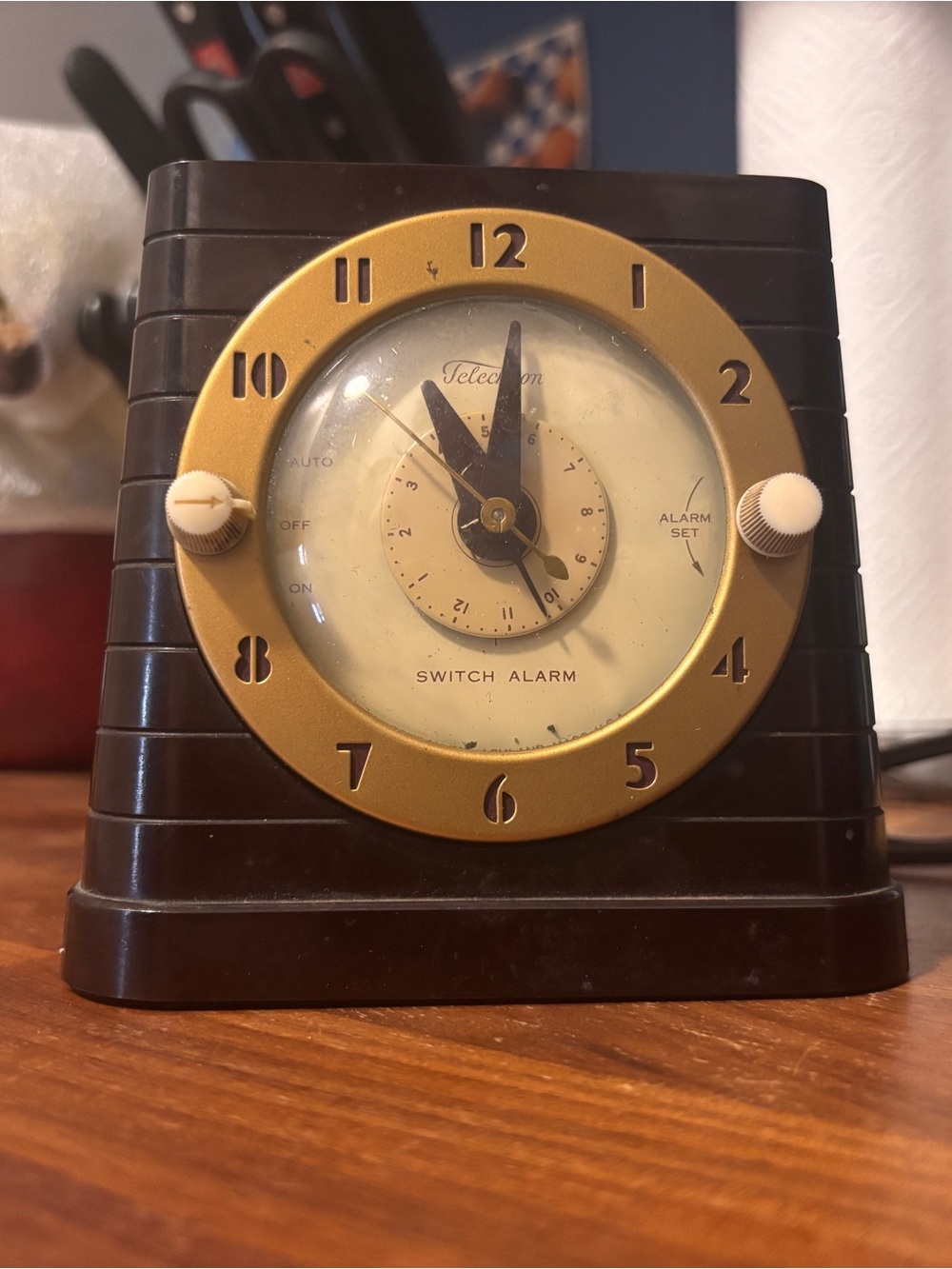 Vintage 1940s Brown and Gold Alarm Clock